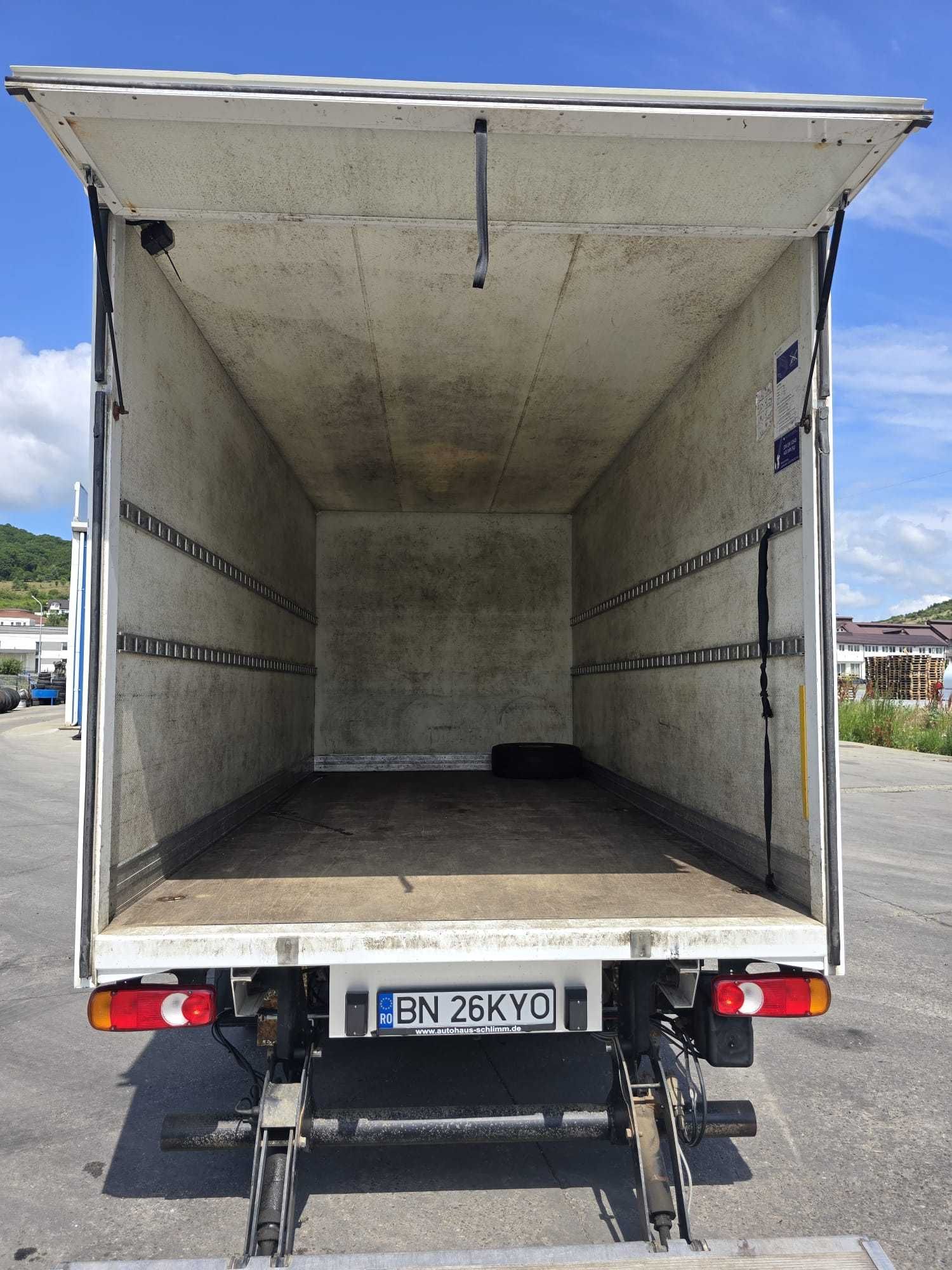 Peugeot Boxer 3.5 cu Lift hidraulic 2017