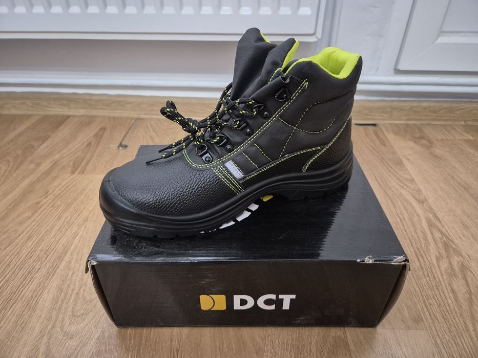 Vand bocanci protectie