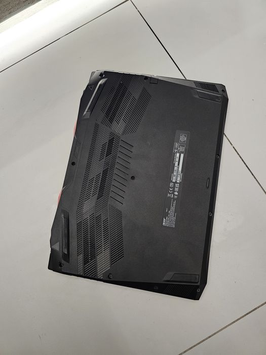 NITRO 5 i5 10300H / 16 озу / 512 ssd / GTX 1660 ti