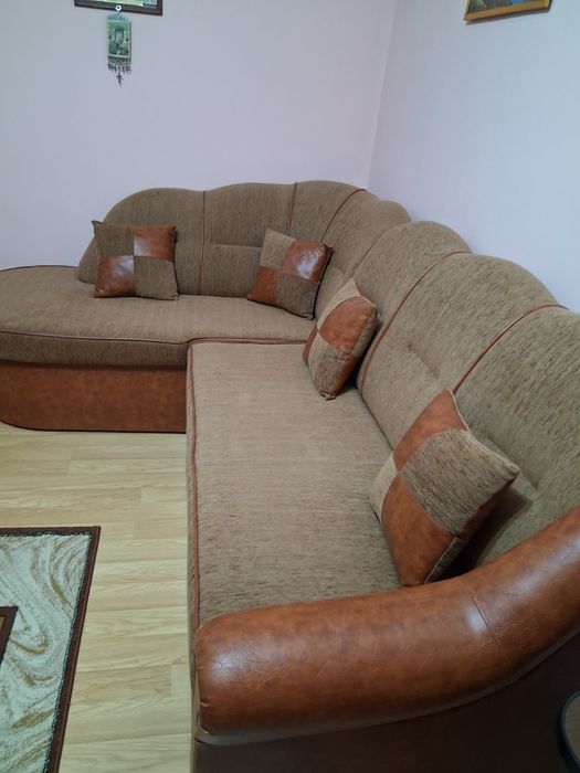 Colțar extensibil sufragerie