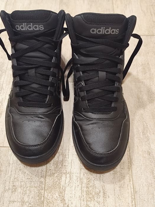 Мъжки кецове Адидас