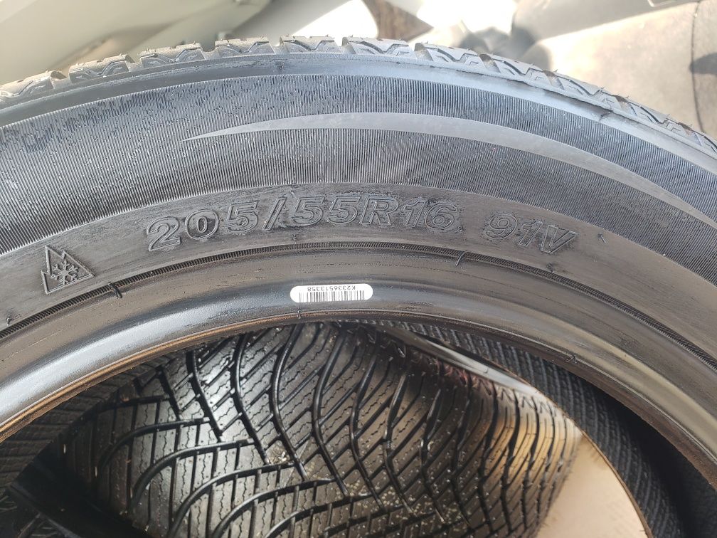 Anvelope Noi 205 55 r16