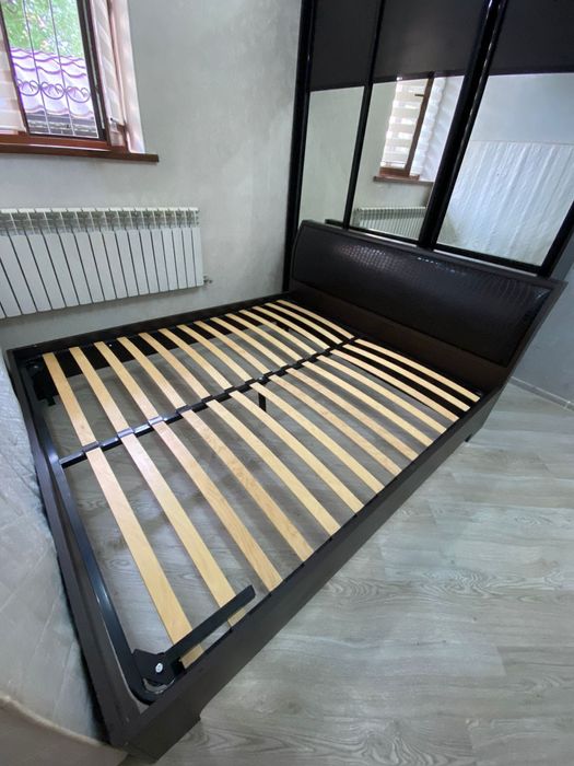 Кровать 200×180 и шкаф купе  б/у 70000тг