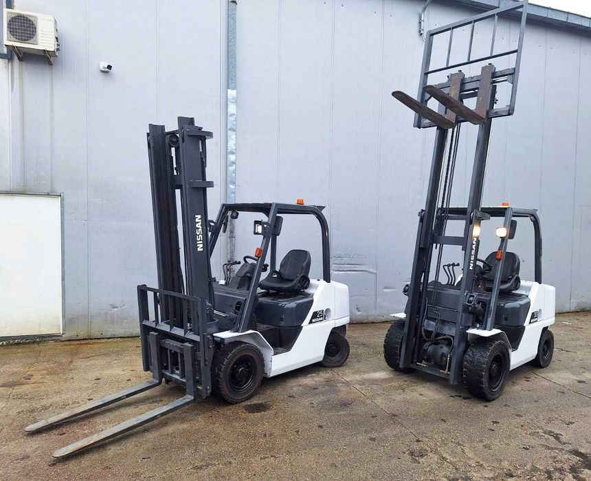 motostivuitor diesel 3 tone si 2.5 tone Nissan ani 2022 si 2020