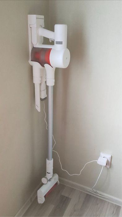 Продам пылесос Xiaomi Mi Vacuum Cleaner G10