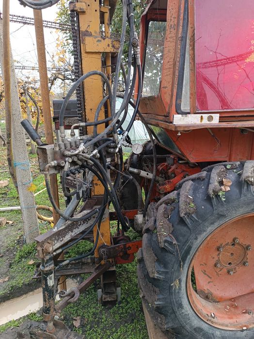 Продавам Сондажна машина
