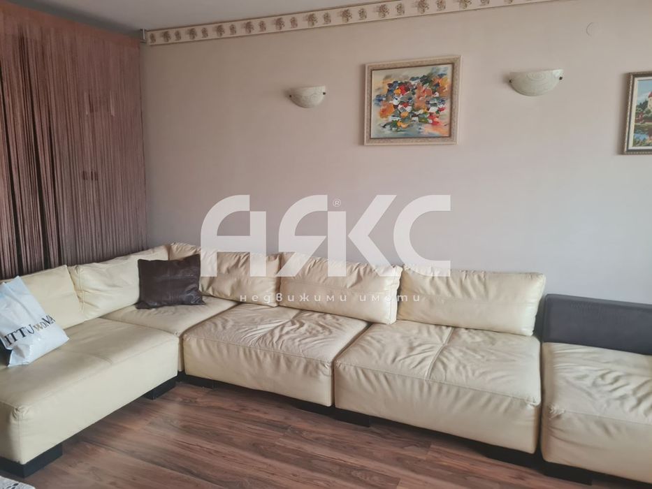 Мезонет под наем в кв. Дружба 2