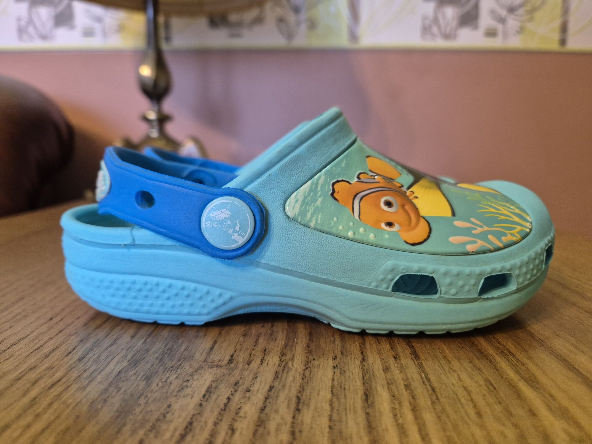 Papuci Crocs Finding Dory  C10-11 27-28