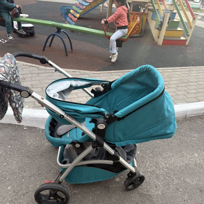 Срочно продам коляску за 5000