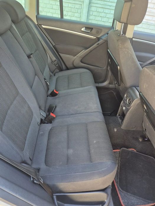 Bara fata/Capota/Trager/Faruri/Aripi Volkswagen Tiguan 2012 2.0 CFFB