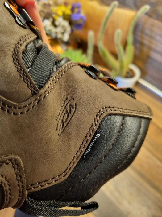 Дамски туристически обувки Lhotse Lady 37