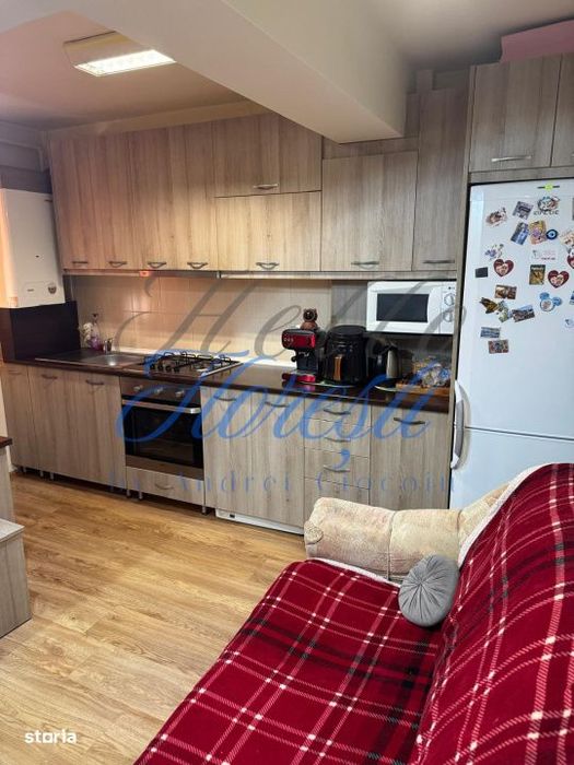 Apartament 2 camere 35 mp + parcare + balcon in Floresti zona Muzeul A