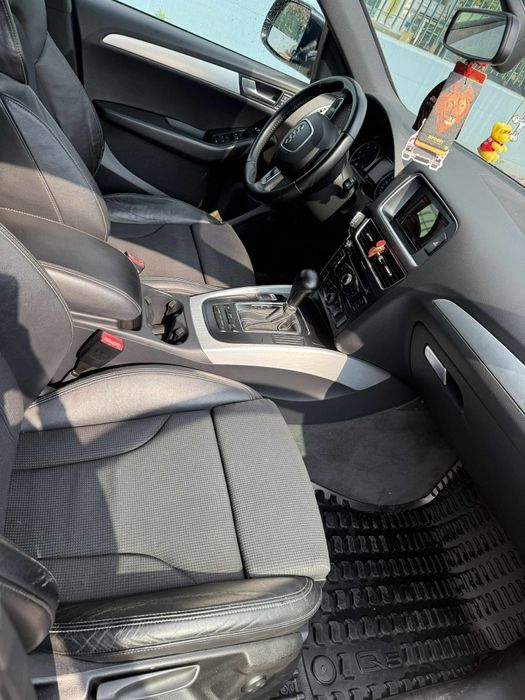 Audi Q 5 Qattro .