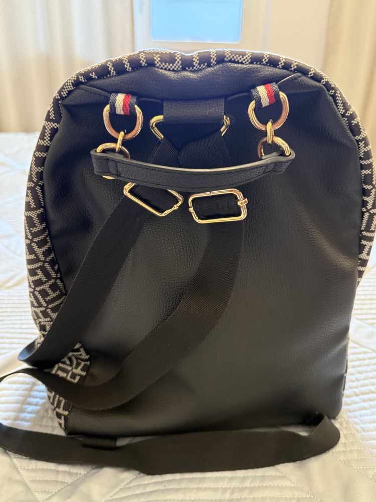 Tommy Hilfiger рюкзаки