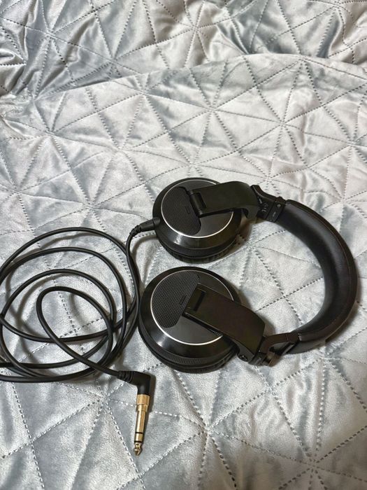 Професионални DJ слушалки Pioneer DJ HDJ-X7-K + кейс  Pioneer DJ HDJ-H