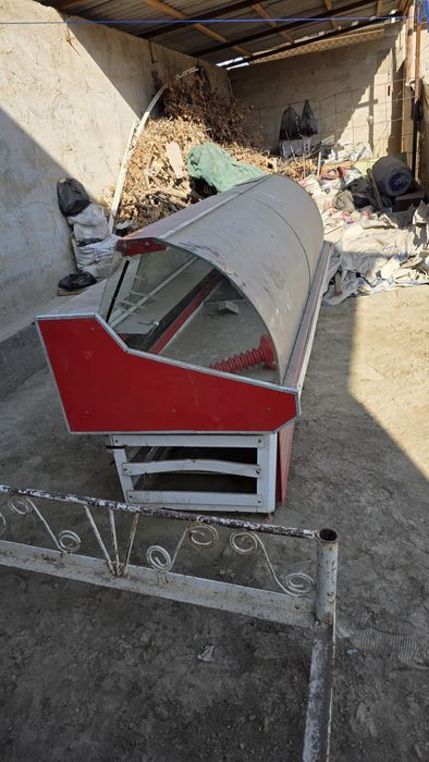 Витрина холодильник. БК КОНДЕТЦАНЕРИ 2.5млн