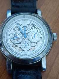 Продавам часовник TRIAS немско производство