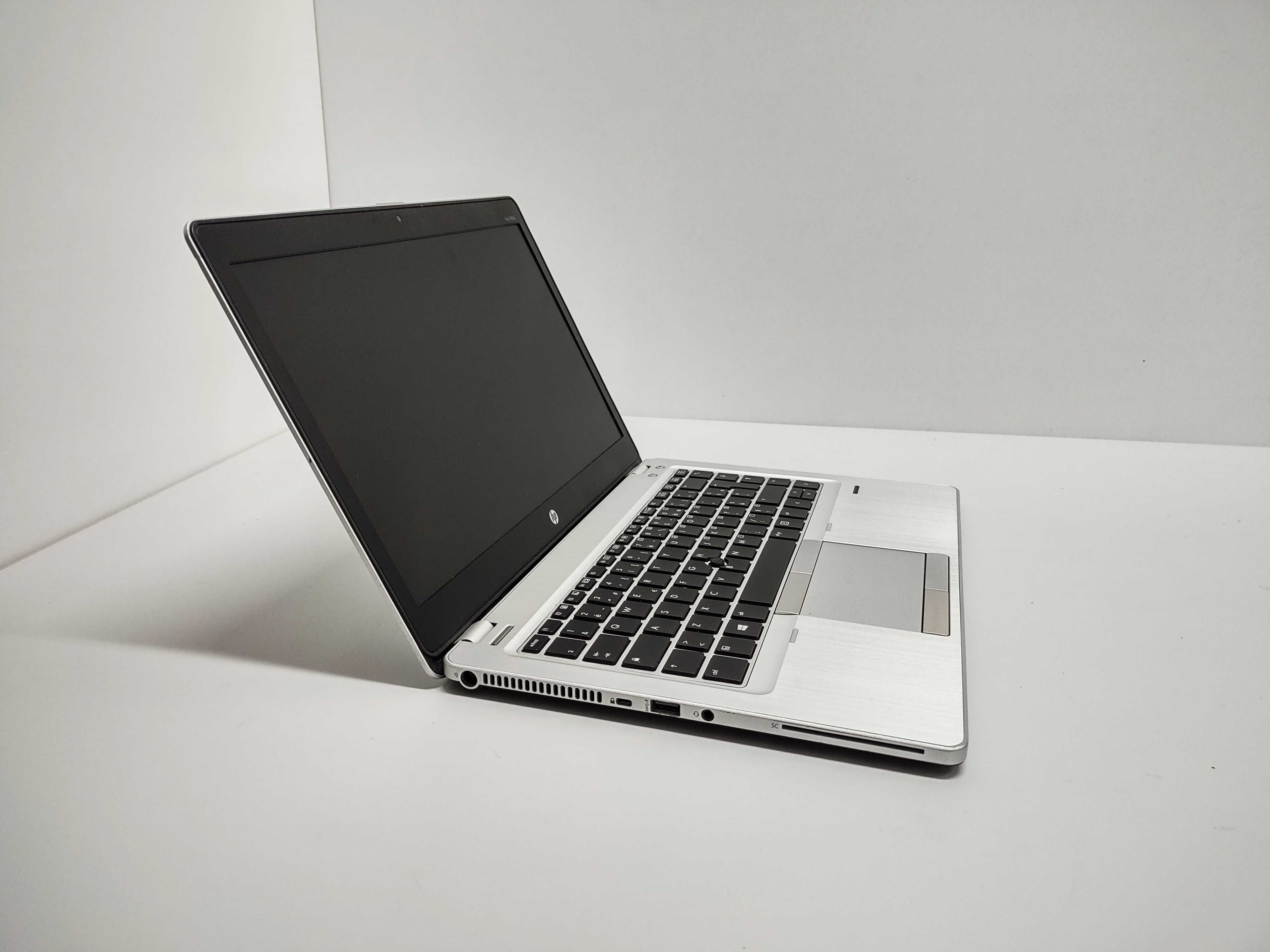 HP EliteBook Folio 14" intel i5 8 GB RAM SSD