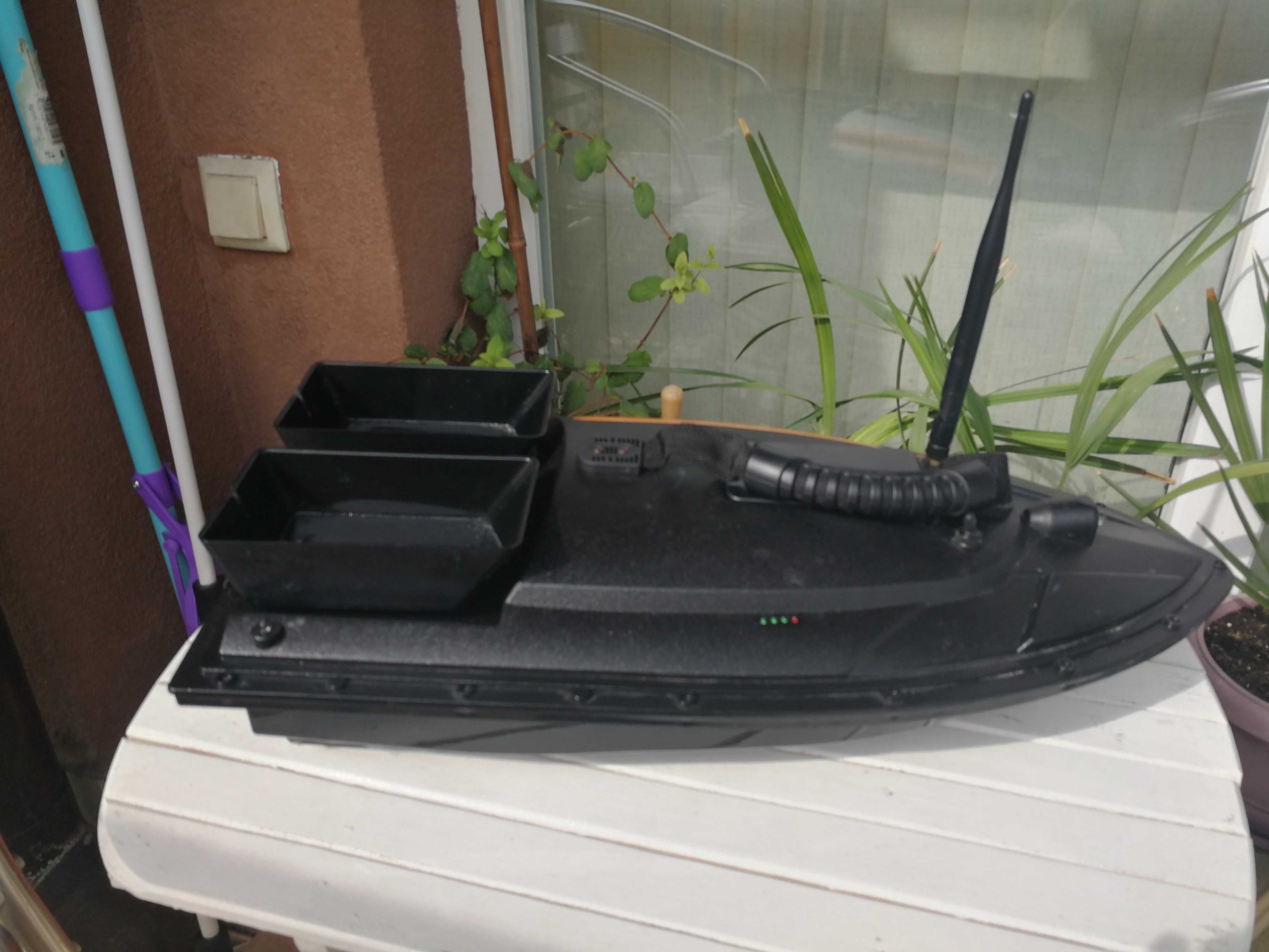 Лодка за захранка Flytec 2011-5 RC BaitBoat захранка кораб лодка риба