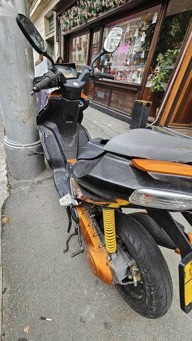 Scuter Aprilia VF 50cm