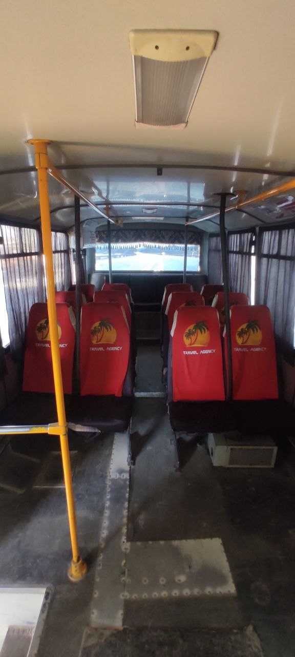 ISUZI avtobus sotiladi 2009 yil 9500$