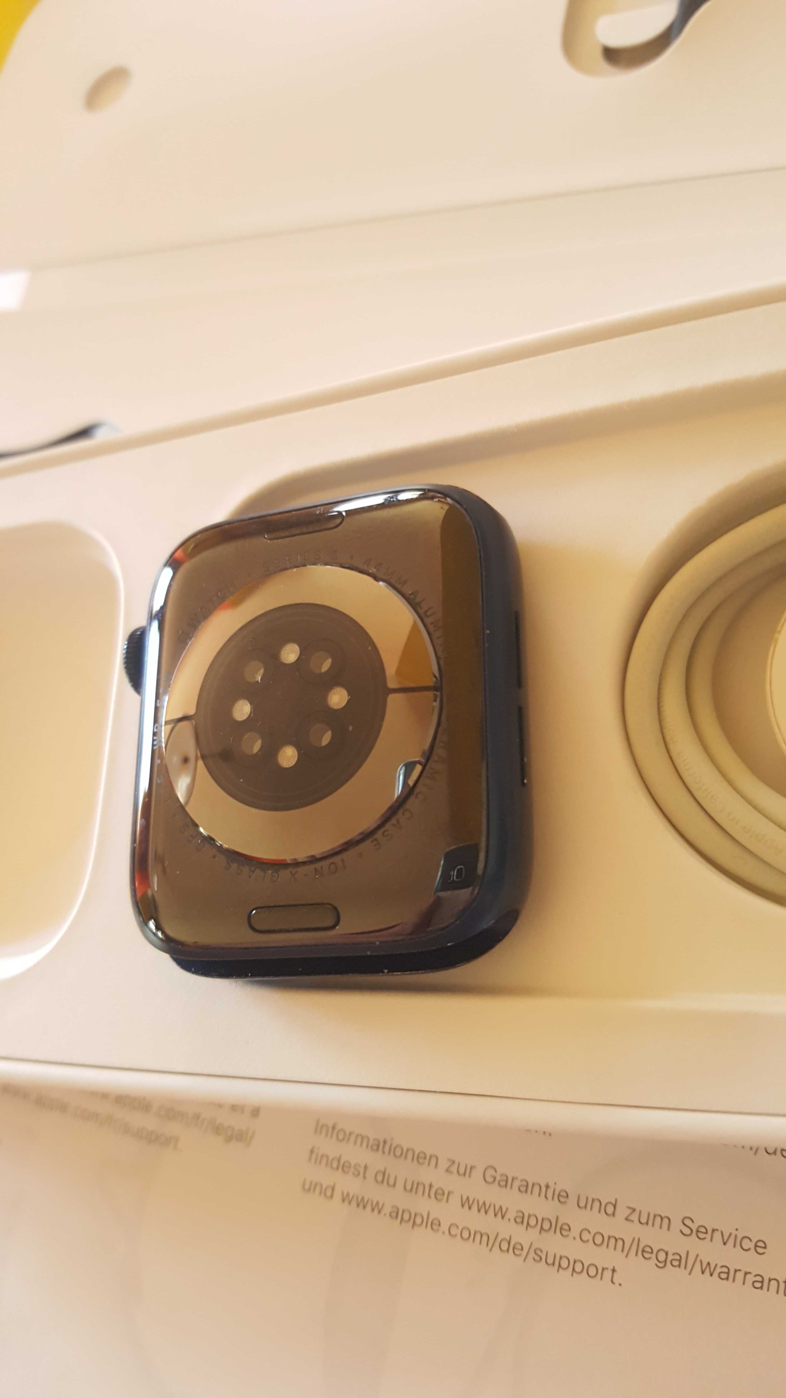 Apple Watch 6 44 (GPS+Cellular)