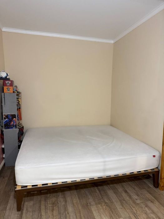 Кровать двуспальная