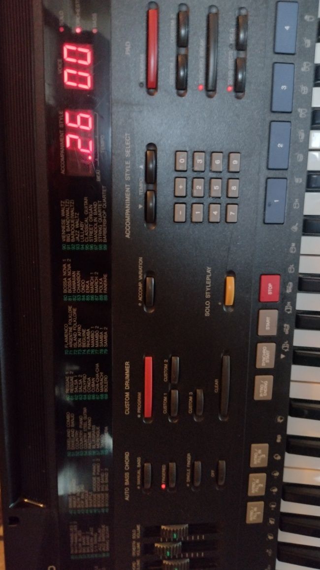 Синтезатор Yamaha PSR-3500