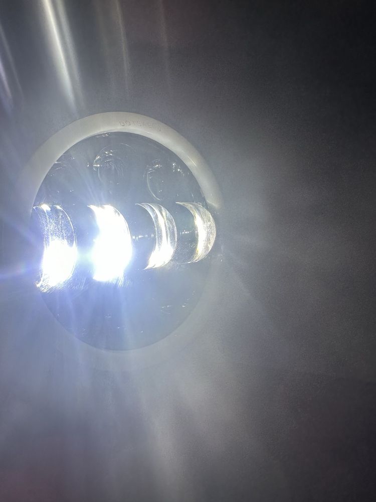 Фара LED 2106