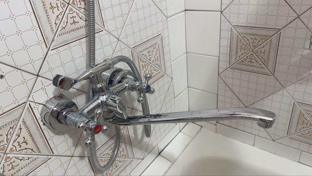 Смеситель KoLaG б/у