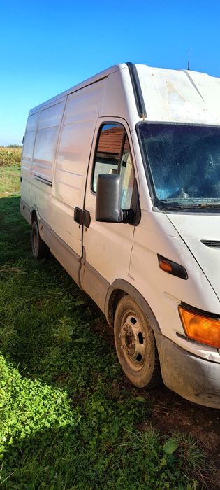 Vând Iveco daily