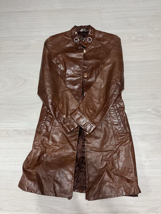 Продам кожаный плащ