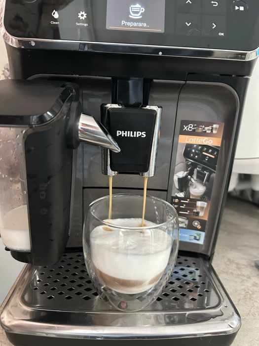 Espressor automat Philips seria 4300 Ep4349/70, lattego, 8 bauturi