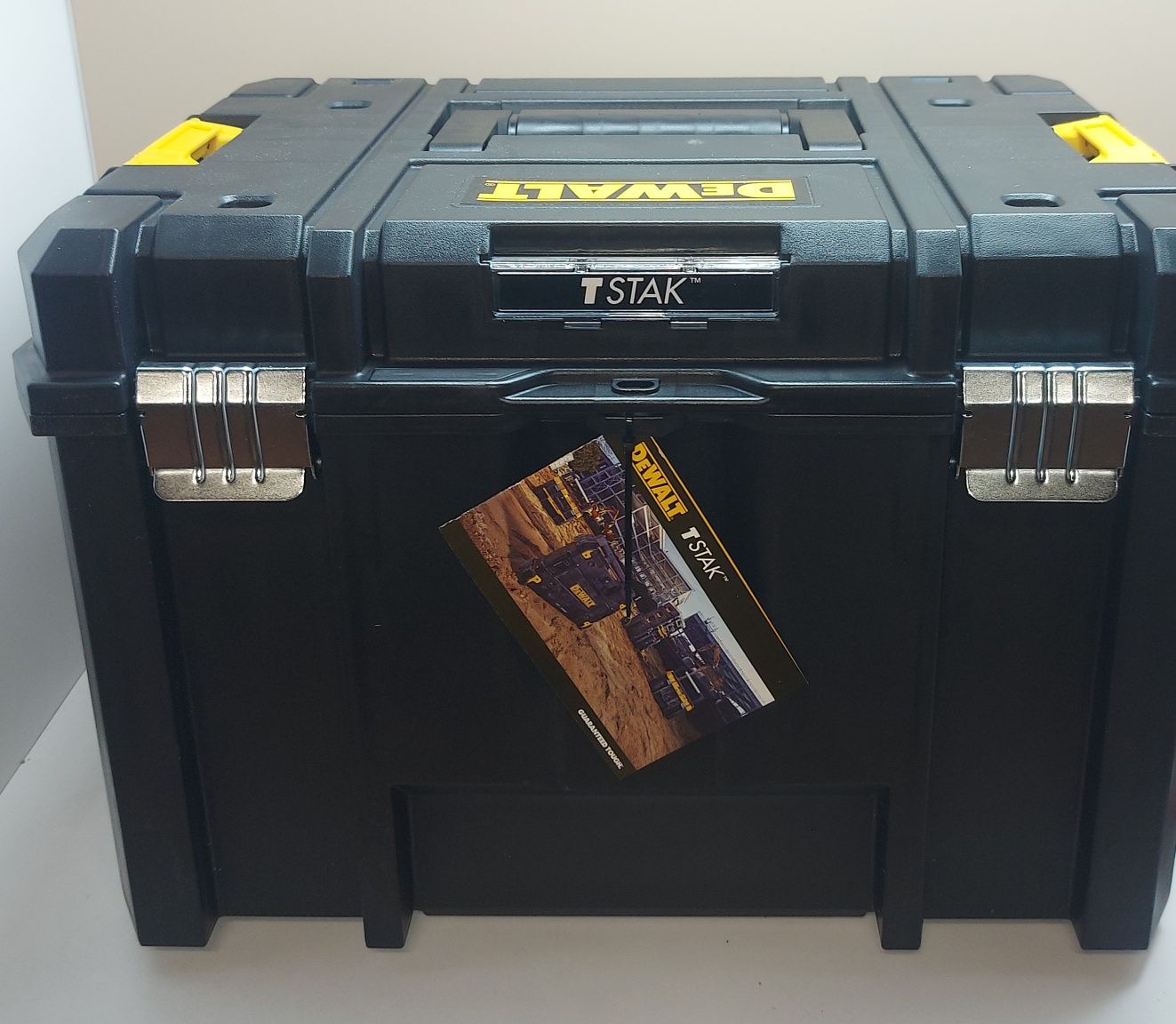 Голям куфар Dewalt TSTAK 6