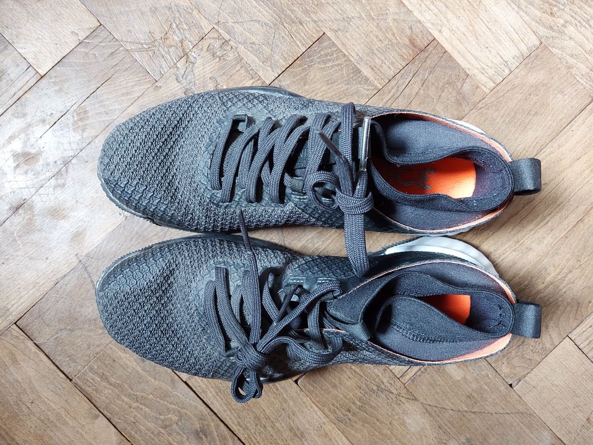 Обувки Adidas номер 37 1/3