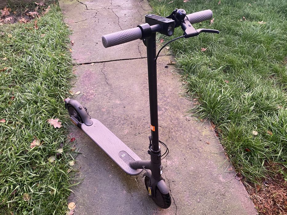 Schimb vand Trotineta electrica Xiaomi mi 1s