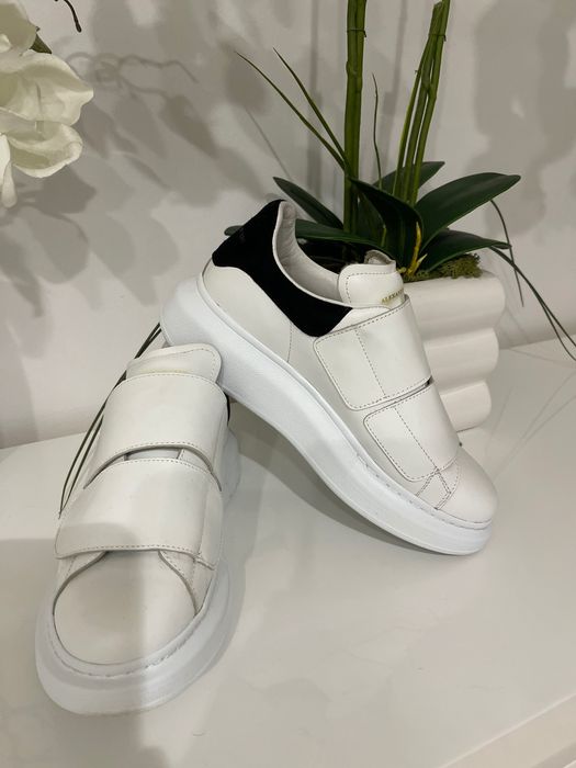 Adidași Alexander MQUEEN