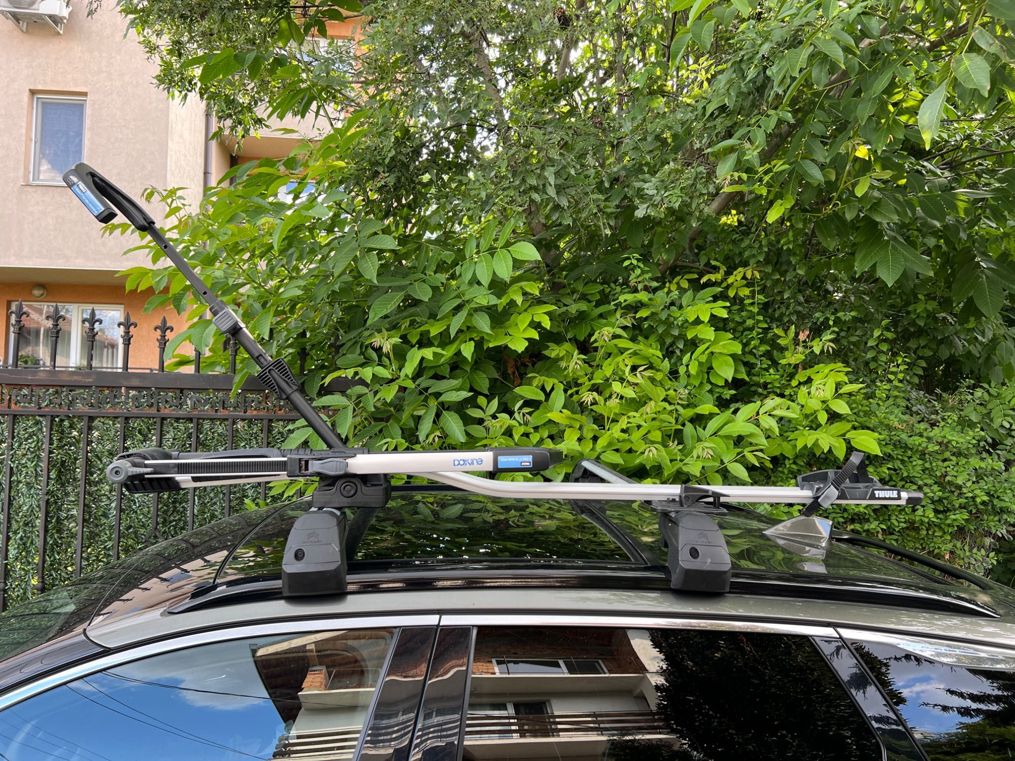 Продава се Thule UpRide 599 – стойка за велосипед
