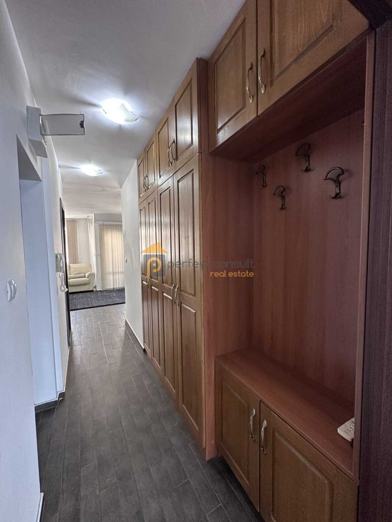 Дава се под наем Двустаен апартамент в Пловдив, Кършияка - 80 кв.м за 500 € - Снимка #9