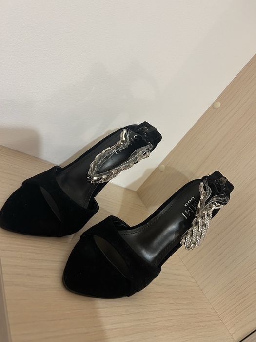 Сандали На Висок Ток