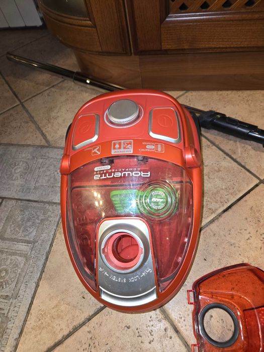 Прахосмукачка Rowenta compact ergo citronic