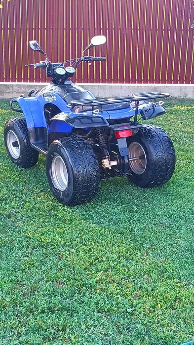 vând sau schimb cu atv mai mare. ofer diferența
