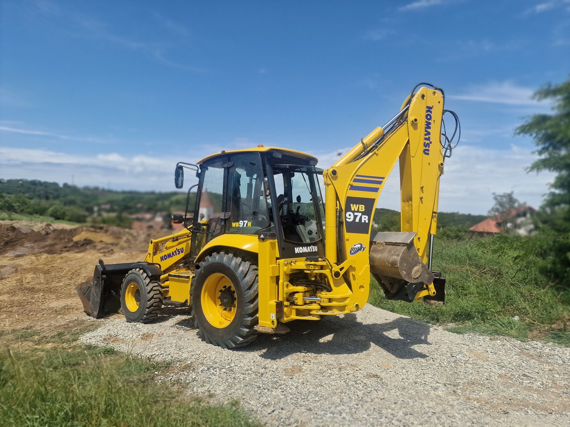 Inchirieri utilaje buldoexcavator excavator bobcat buldo demolari