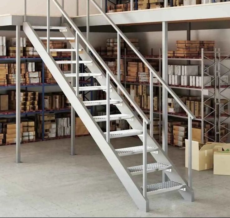 Scara zincate la comanda în toată tara oferim și montaj