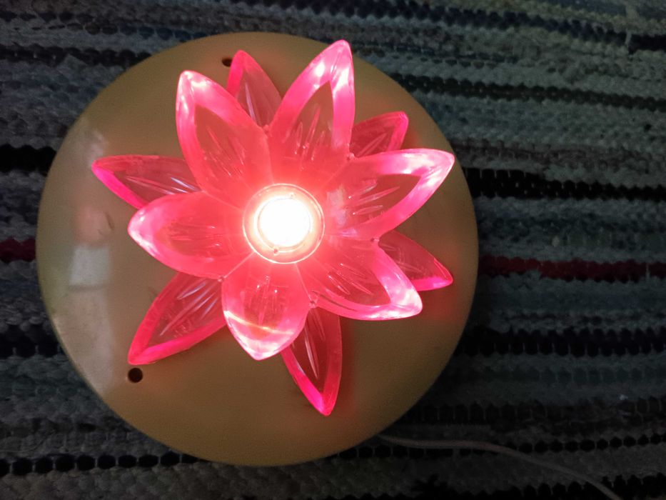 Instalatie craciun Nufăr, veche din perioada comunista (Functionala)