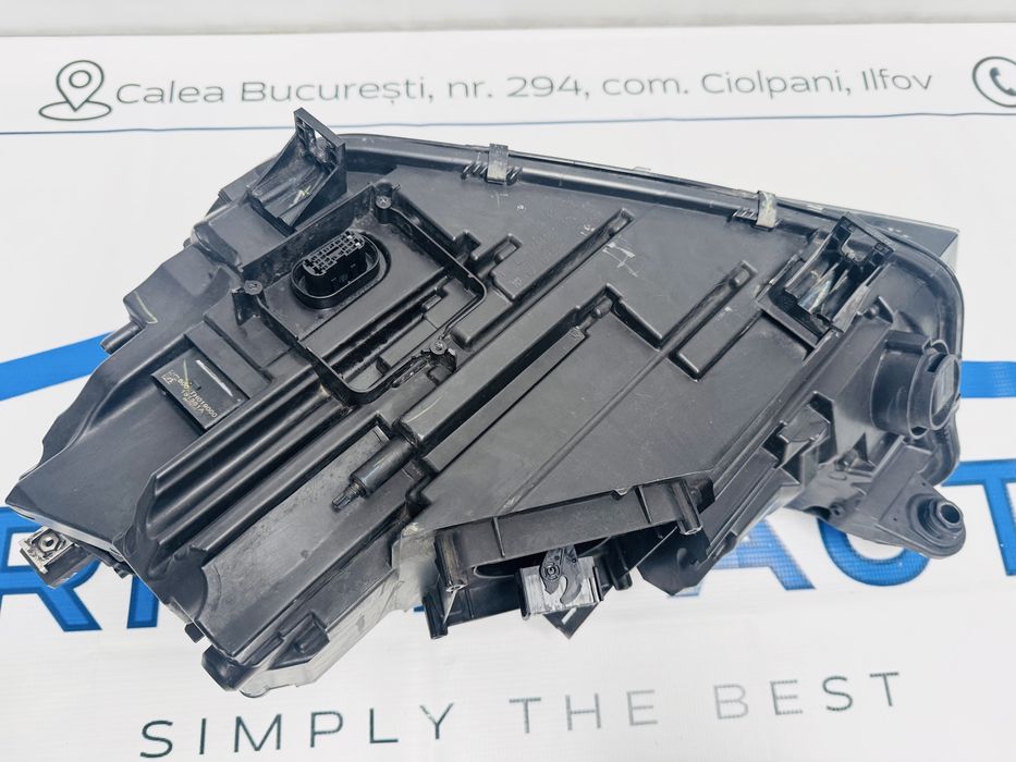 Far dreapta led Matrix Audi Q5 FY dupa 2016 cod 80A941034