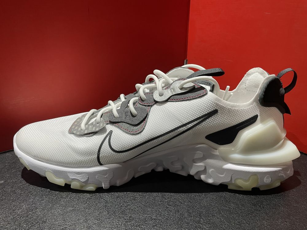 Оригинални! Nike React Vision 3M - 49.5 ShoeMag