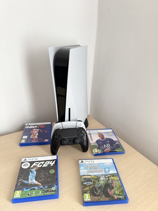 Vând PlayStation 5 (Disc Edition)