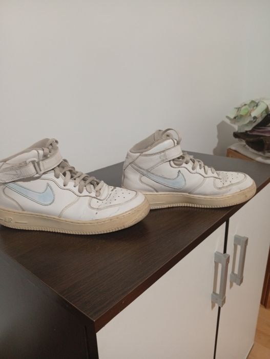 Se vinde Air force 1