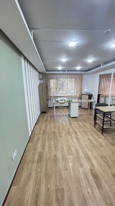 Inchiriez spatiu birou  275 Euro Mall Vitan - Dristor